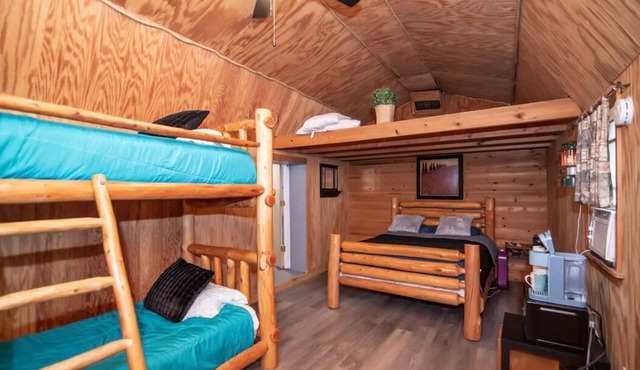 Montana Cabin at Crater Diamonds