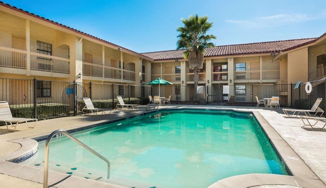 Motel 6-Monroe, LA
