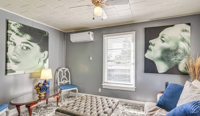 Near Sabine Lake & Refineries: Pet-Friendly Apt