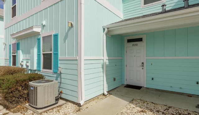 Nemo Cay Resort D150K Poolside by Padre Escapes in Corpus Christi