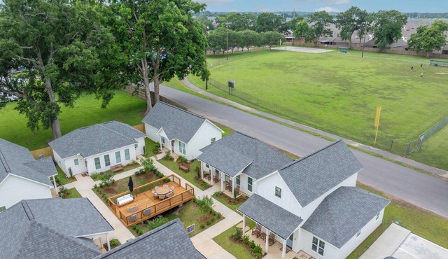 New Double Play Cottage Near Sports Complex