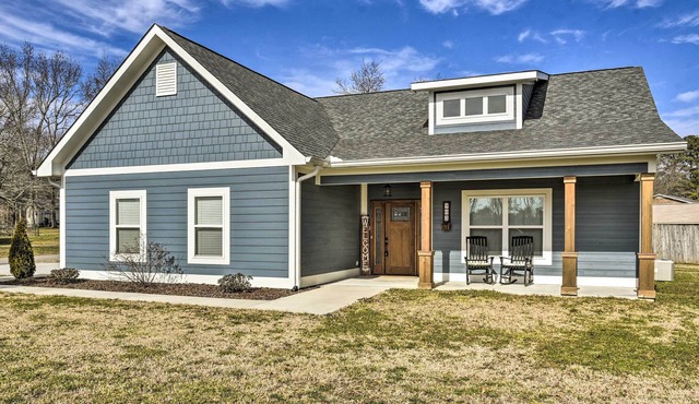 Newly Built Arab Abode Near Guntersville Lake in Arab