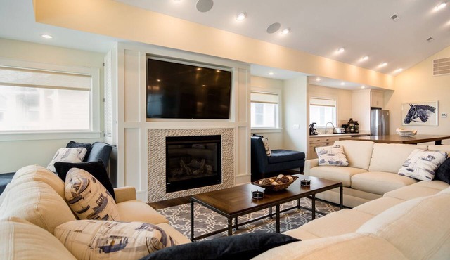 Oceans 24 Oceanfront Pet Friendly Home w/FlexStay! Ocean Views, Poolside Tiki Bar, Hot Tub, and More! in Kill Devil Hills