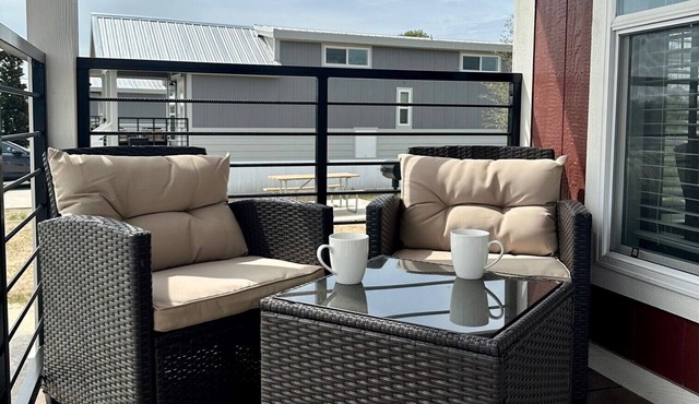 One Bedroom Cottage, Tiger's Trail RV Resort