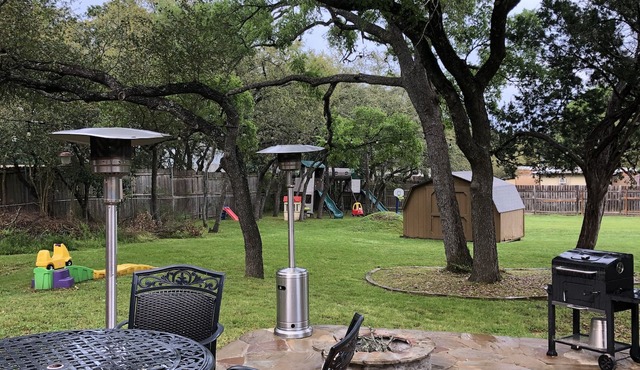 Peaceful 3BR near Lake Travis- 2 Min Drive