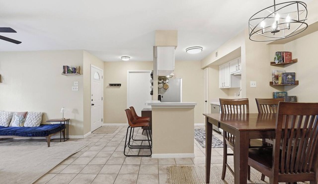 Peaceful Northwest Austin Condo , Long Stays Welcome, Pet Friendly