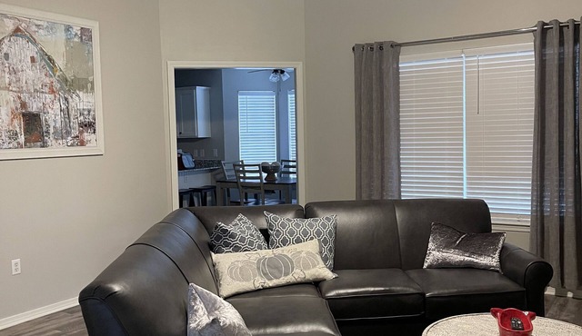 Perfect Getaway for Game Weekend!