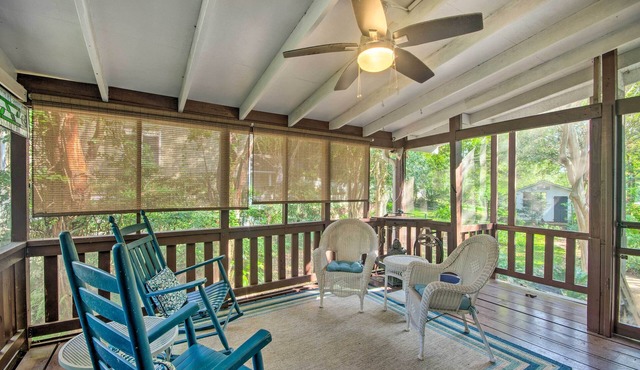 Pet-Friendly Natchez Home: Walk to Downtown!
