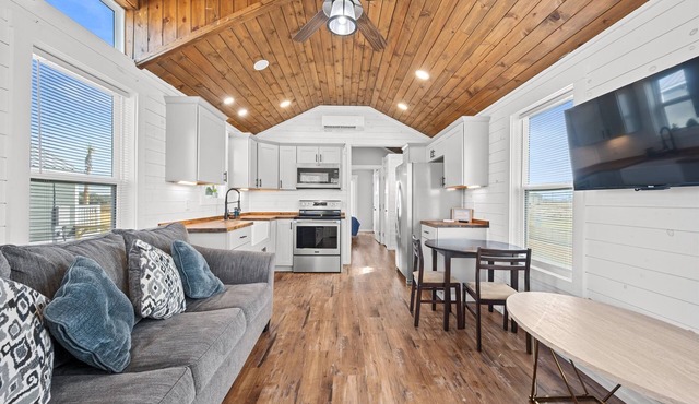 Pet-Friendly Tiny Home w/Boat Parking & Pergola