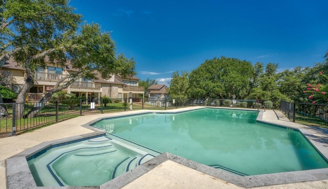 Poolside Escape Town house