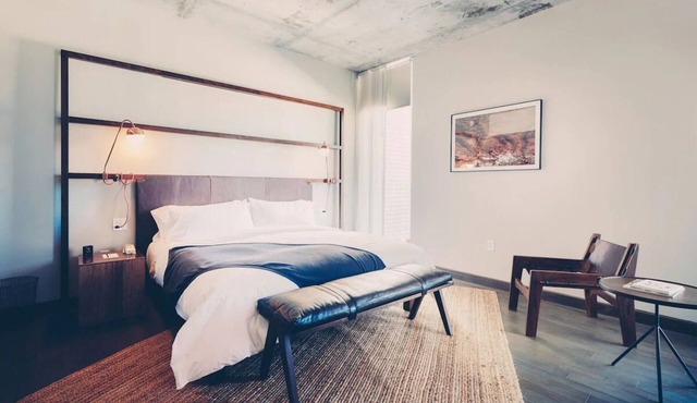 Poolside Suite Steps from Austin’s South Congress in Austin