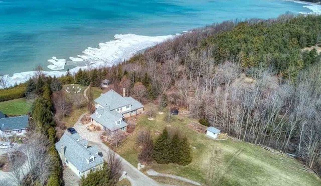 Port Albert Lake Estate - Luxury 5Br Lake Huron Waterfront Cottage in Goderich