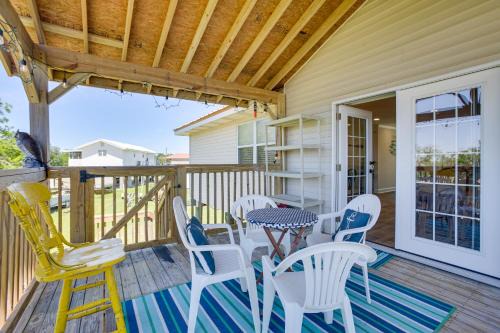 Port Sulphur Retreat 1 mile away from LNG plant