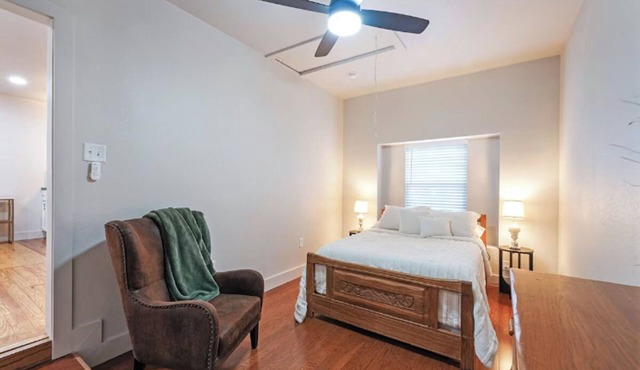 *Premium* Forehand Cottage - 22 min to Rocker B!
