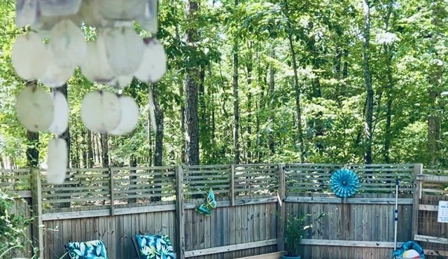 Private & Cozy cabin with Hot Tub-Coffee Bar-Cowboy Pool