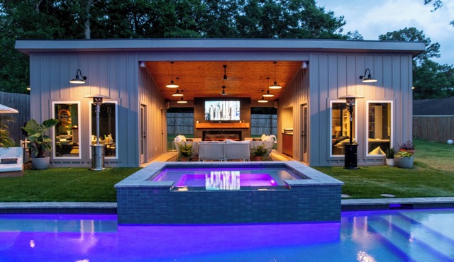 Private Pool + Pet Friendly = The Silsbee Hideaway Retreat