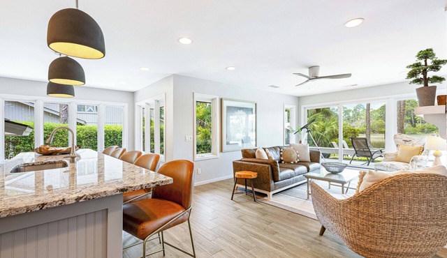 Private Pool, Marsh View, Super Stylish Classic BESTNEST at 11 Black Tern in Hilton Head Island