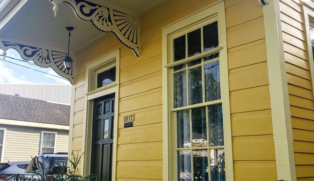 Quaint 1930s Algiers Shotgun- 6 Min. Ferry to French Quarter! Safe & quiet area!