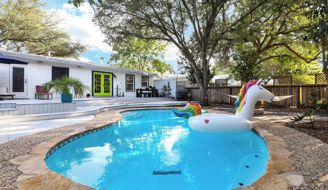 Rainbow Casa