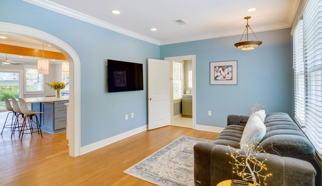 Relaxing Baton Rouge Retreat with Patio!