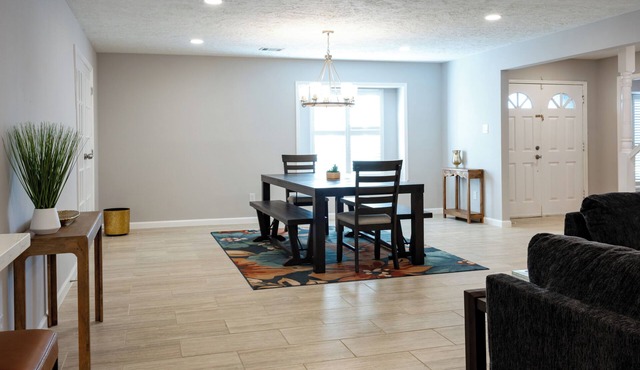 Remodeled 5-bedrooms/4.5 bathroom house in Vintage Park/Tomball/N. Houston
