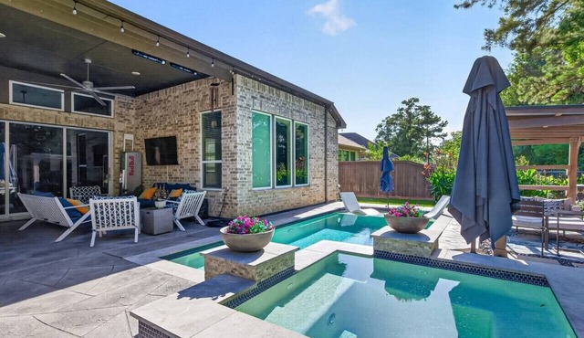 Resort-style outdoor living paired with comfort, style, and relaxation