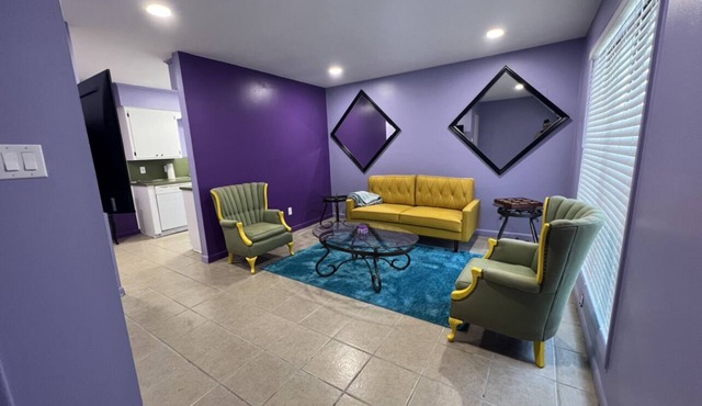 Retro Centrally Located Duplex!