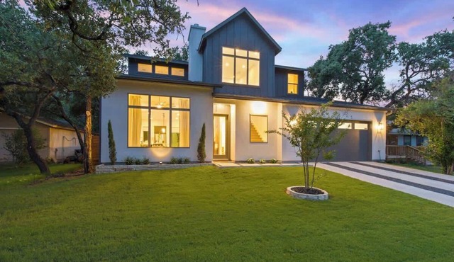 Roaring Hills Modern Contemporary