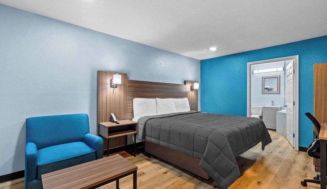Rodeway Inn & Suites Brookhaven