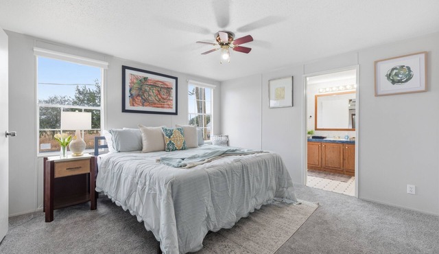 Rural Ranch Stay w/Cricket & Turf Fields
