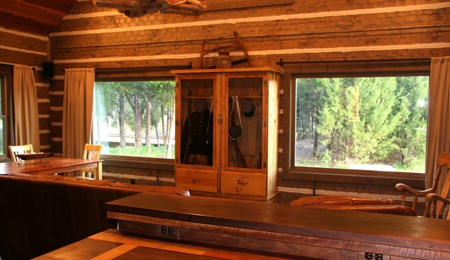 Rustic/Luxury Cabin Rental