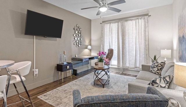 SA213 - Ginger's Hill Country's Luxury 1BD Pad