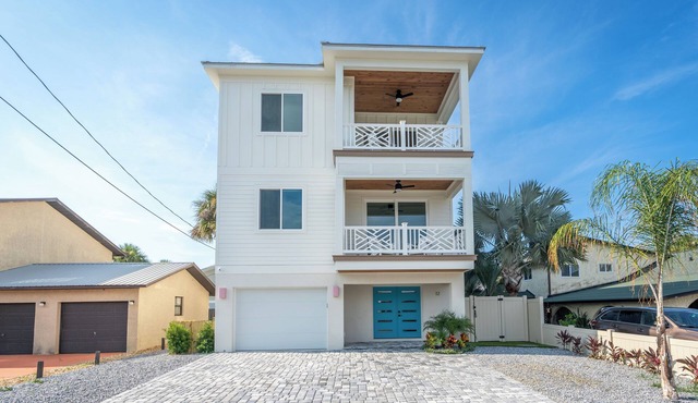 Sandcastle on 2nd - New Construction, Heated Pool, GOLF CART, Steps to Beach! in St. Augustine