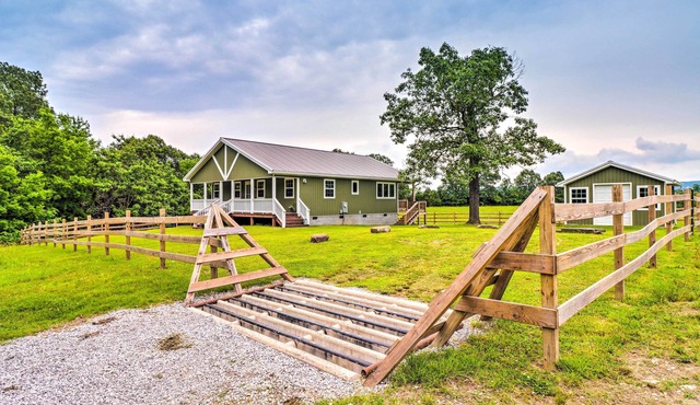 Secluded Timbo Retreat - Hike, Swim & Kayak!