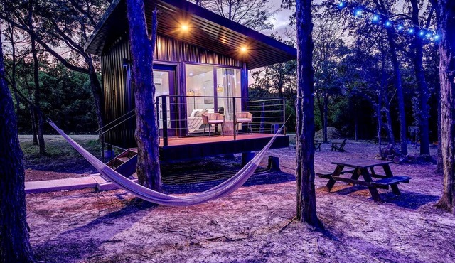Serene Woodland Cabin Oasis near Trinity River in Texas