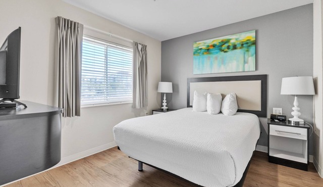 Simplicity At the Rim 1221 I Comfy 2 Bed 2 Bath
