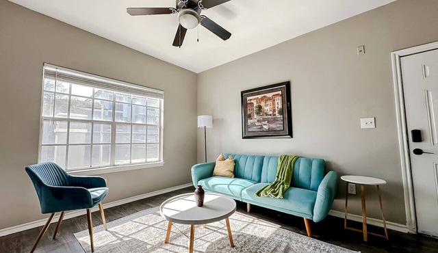 Sleepover | Impressive 1BD/1BA Gym- Corpus Christi