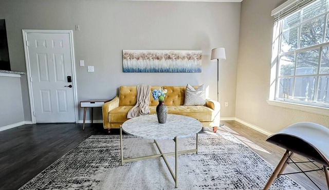 Sleepover | Wonderful 1BD/1BA+ Gym- Corpus Christi