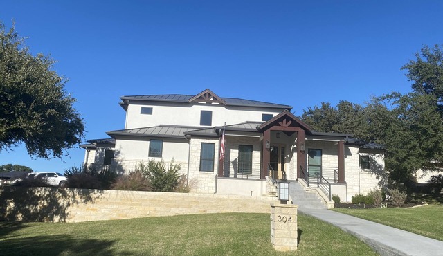 Solar Eclipse Luxury Home Horseshoe Bay, Texas’ premier resort community.