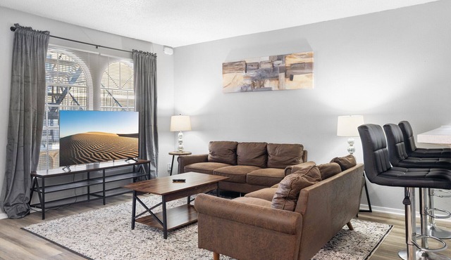 Spacious 3BR/2BA next to UT 6978 in Austin