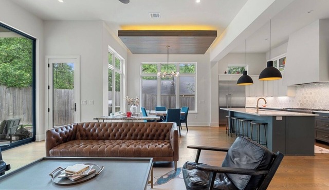 Spacious 4 bedroom Home in Most Desirable Austin Neighborhood