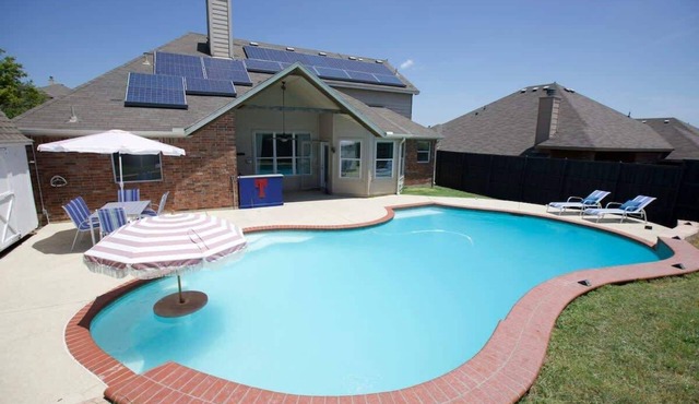 Spacious 4BR w/Pool + Grill | Near Lakes + Harbor