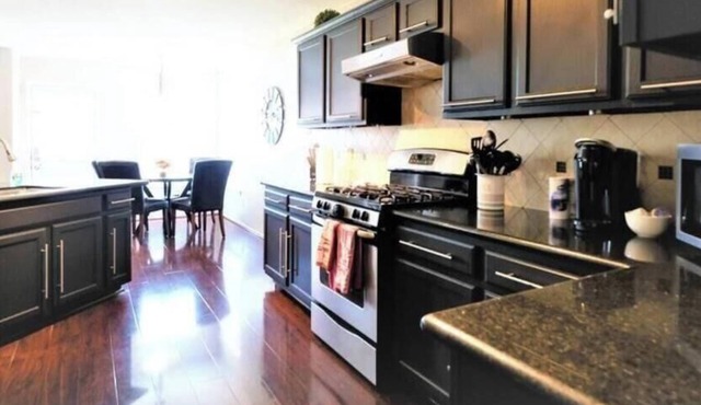 Spacious 6BR Haven Heart of Katy's Westfield |