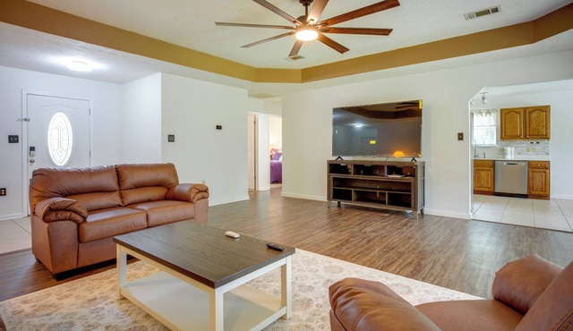 Spacious, Convenient! DeRidder Home w/Fenced Yard
