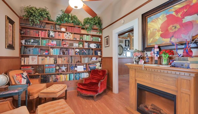 Spacious Downtown Jackson Retreat- Historic Hangout in Jackson