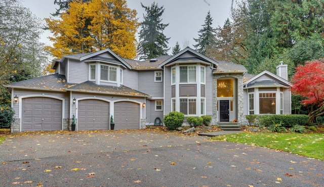 Spacious Group Getaway in Snohomish! in Snohomish