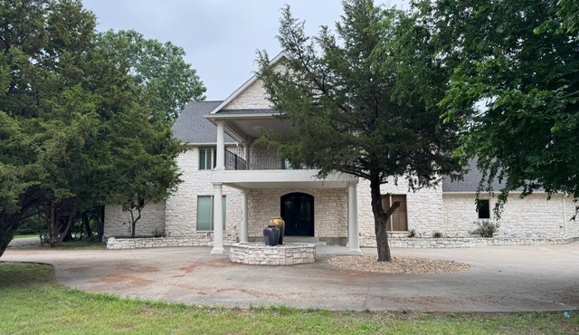 Spacious Modern Home on Acreage