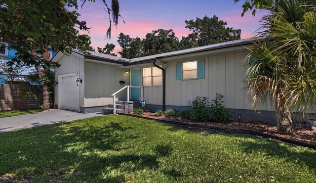 St Augustine Anastasia House close to Downtown & Beaches, King beds in each room in St Augustine