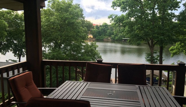 Stan's Lake Hamilton II, MainChannel, Kayaks, Fire Pit, Swim/Boat Dock, Pontoon