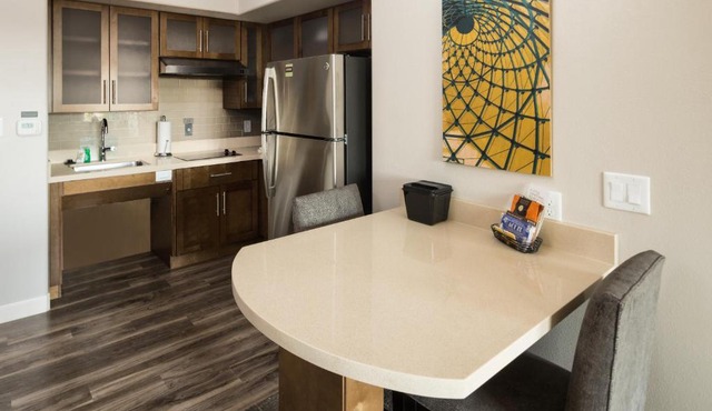 Staybridge Suites - Lake Jackson by IHG